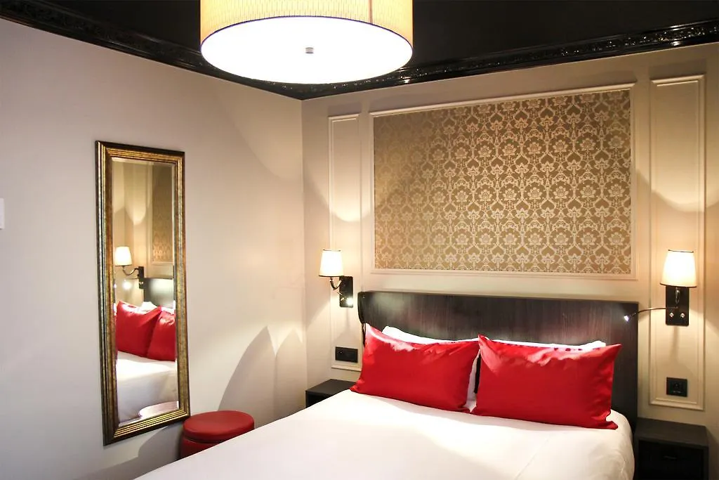 Otel Western Le Montmartre - Saint Pierre 3*